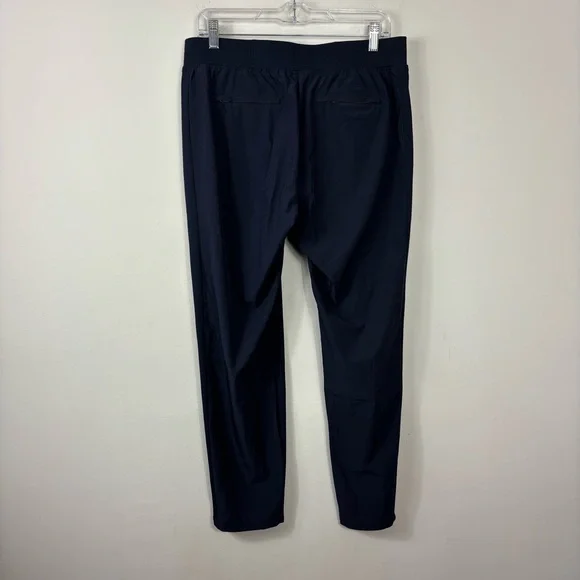 Quince Performance Tech Ankle Pant Womens M Navy Lightweight Casual Neutral - Picture 3 of 7